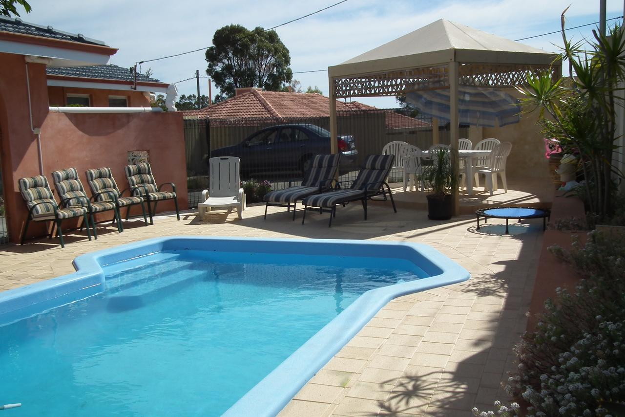 The Spanish Guesthouse For Rooms Only Perth Exteriör bild